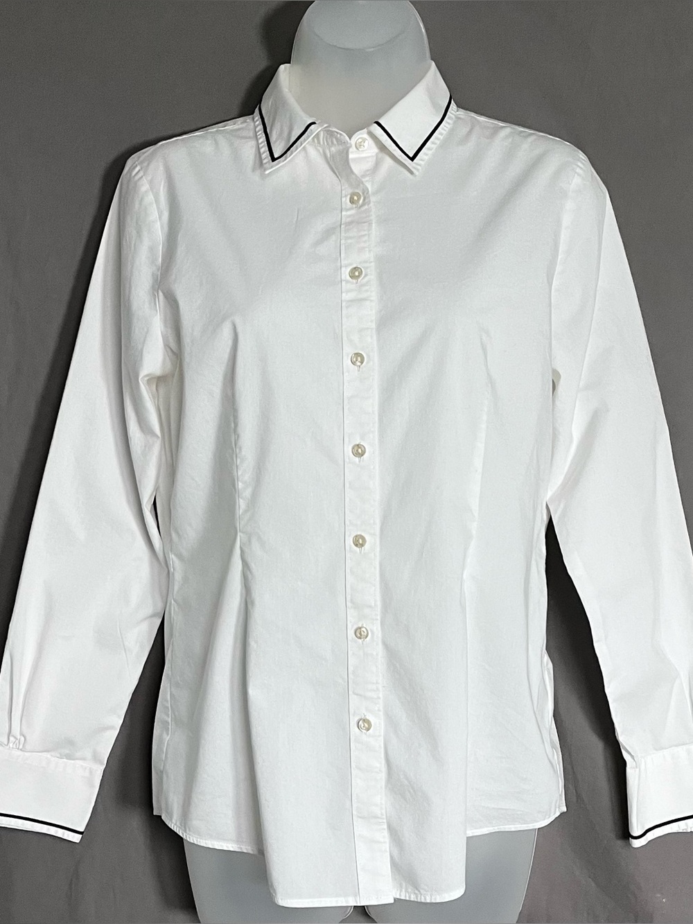 Brooks Brothers Red Fleece White Tailored Stretch Blouse with Black Piping 4